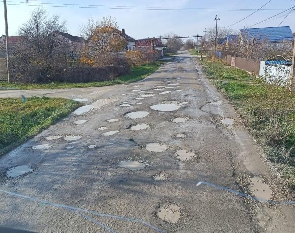 Когда в Раевской близ Новороссийска собираются ремонтировать дороги