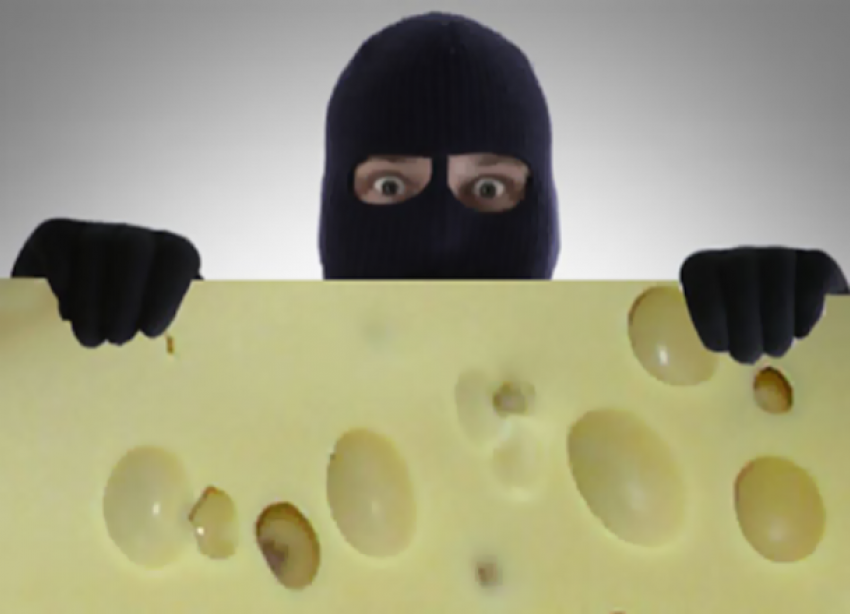 Новороссиец украл 8 кг сыра и поплатился