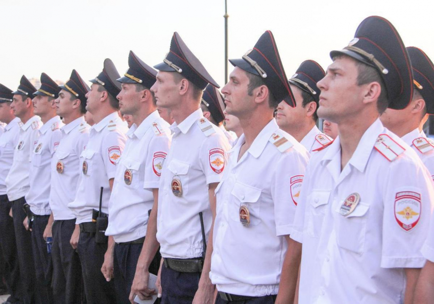 Поздравляем полицию Новороссийска с праздником!