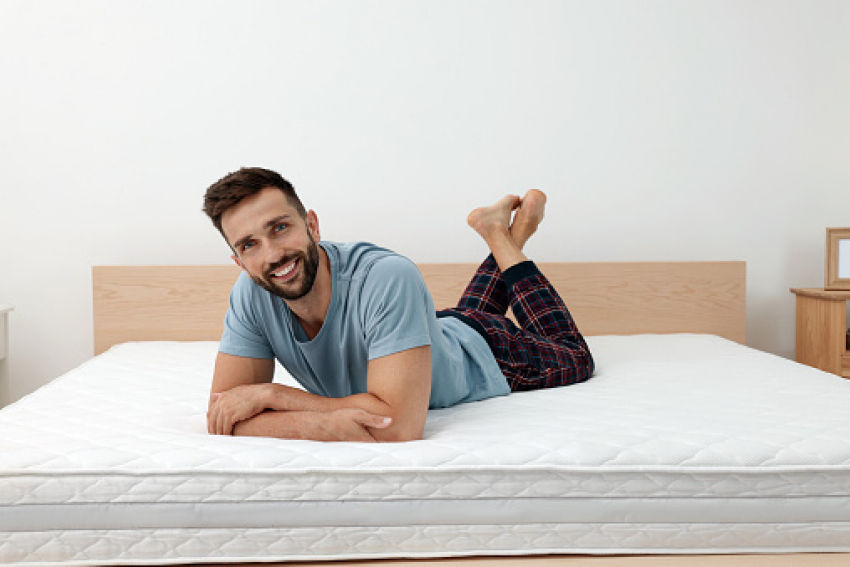 Остался на ночь, а утром совершил преступление: в Новороссийске расследуют уголовное дело