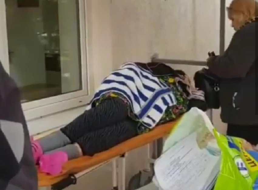 Угроза теракта в новороссийской городской больнице стала причиной срочной эвакуации 