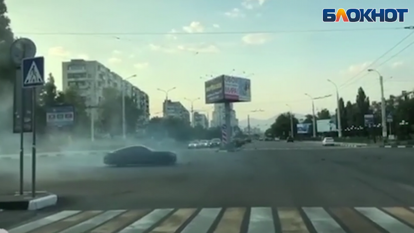 Новороссийский дрифтер, исполнивший «жука» на оживленном перекрестке, публично раскаялся