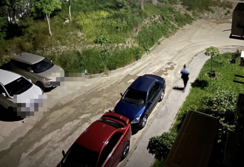 «По-человечески прошу»: парковка автомобилей рассорила новороссийцев