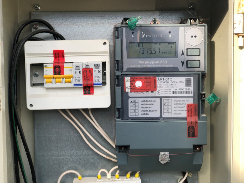 «Россети Кубань» установила семь тысяч антимагнитных пломб потребителям юго-западного энергорайона