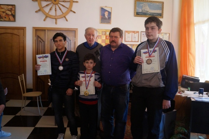 51 медаль завоевали новороссийские спортсмены по шашкам