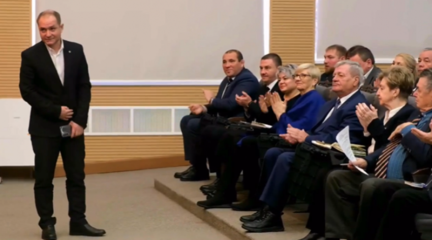 «Был в самом пекле»: чиновник вернулся в администрацию из зоны СВО