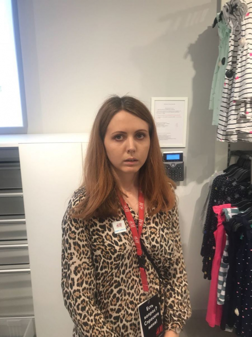 Продавец детского магазина H&M  в Новороссийске  уронила ребенка и…убежала