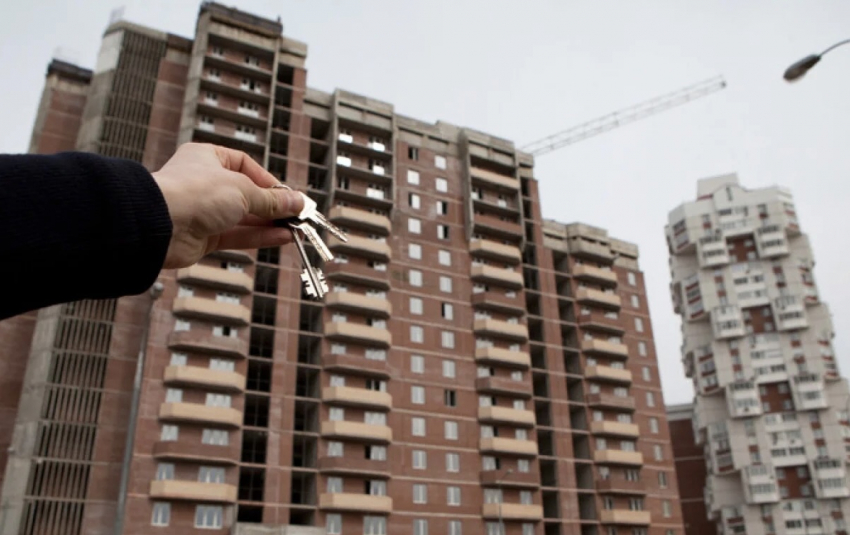 Новороссийские мошенники продали женщине квартиру в несуществующем доме 
