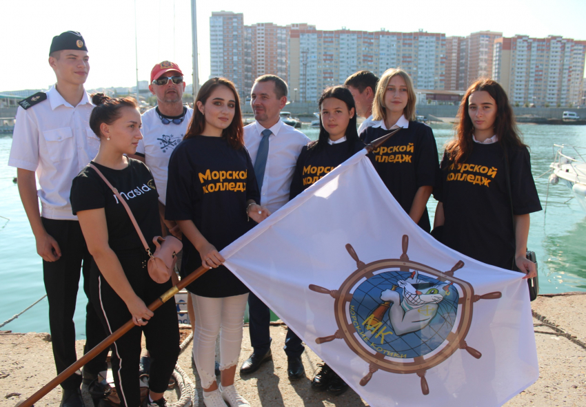 Курсанты Морского колледжа Ушаковки приняли участие в яхтенном походе 
