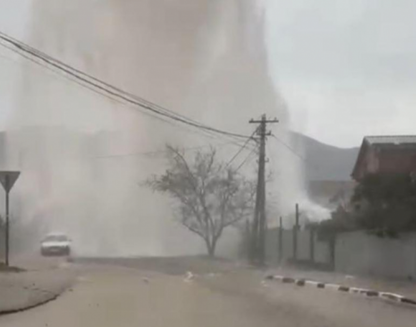 Воды не будет! В Новороссийске устраняют крупную аварию на сетях