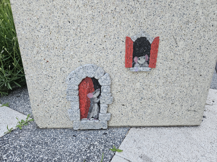 Гороскоп от «Блокнота»: рыбам обратить внимание на финансы, а овнам отпустить рутину 