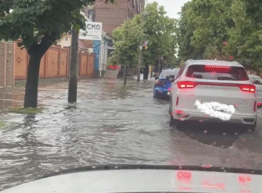 Краснодар превратился в Венецию: в крае снова потоп