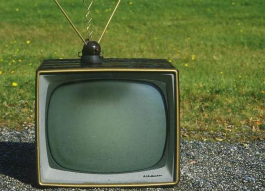 Отпуски стали поводом отложить отказ от аналогового телевидения в Новороссийске