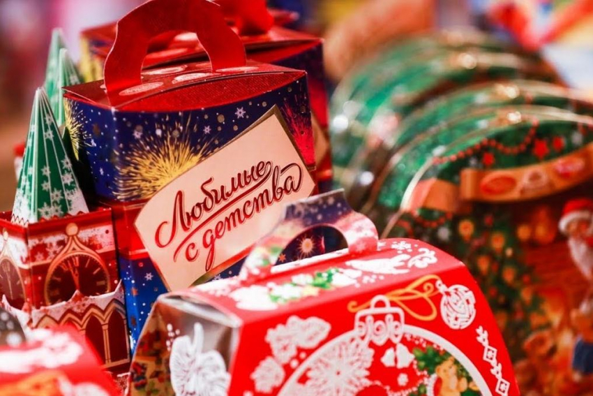 10 идей новогодних подарков за 350 рублей