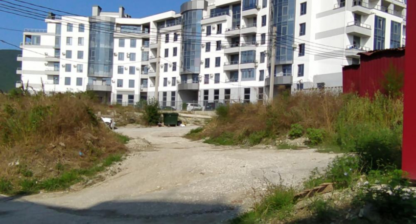 Новороссийцы спасены: после публикаций «Блокнота» Дегтярев подарил дороги муниципалитету