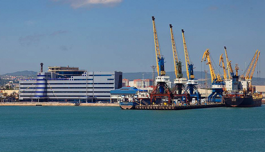 Грузооборот порта Новороссийска в январе рухнул почти на 18%