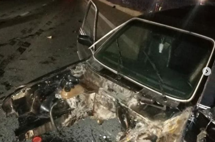 BMW «порвало на части» в жуткой аварии под Новороссийском