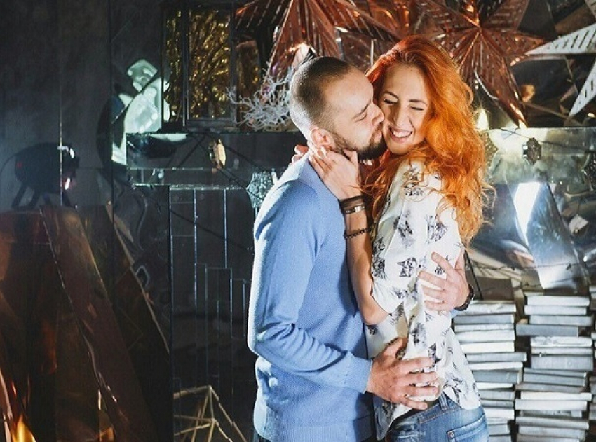 Вадим и Вика удивили всех, подав заявление в ЗАГС уже через 3 месяца поле знакомства