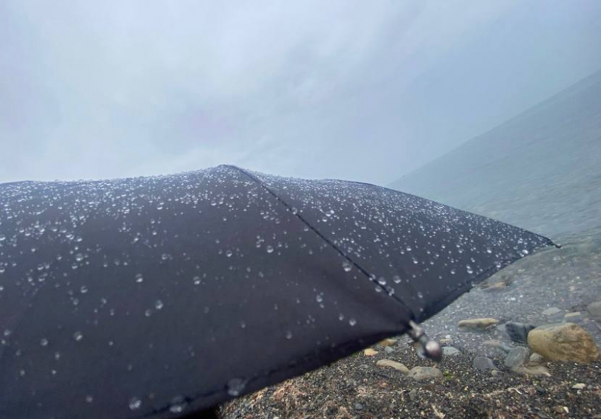 Будет тепло, а для всего, что кроме... захватите зонт: о погоде в Новороссийске