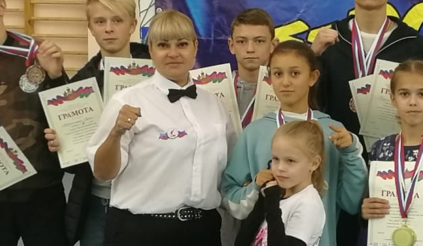 Наталья Усеинова  знает все о кикбоксинге