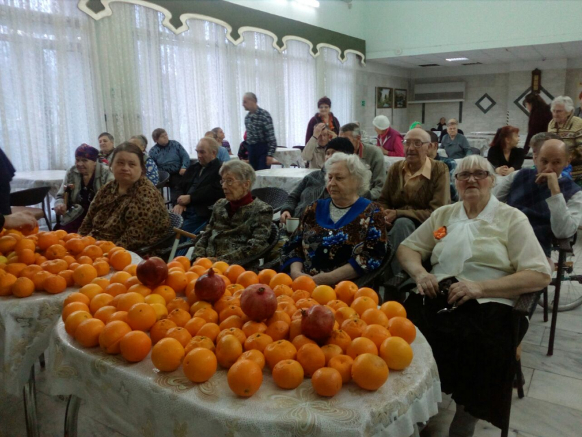 285 пожилых людей поздравил новороссийский центр Национальных культур