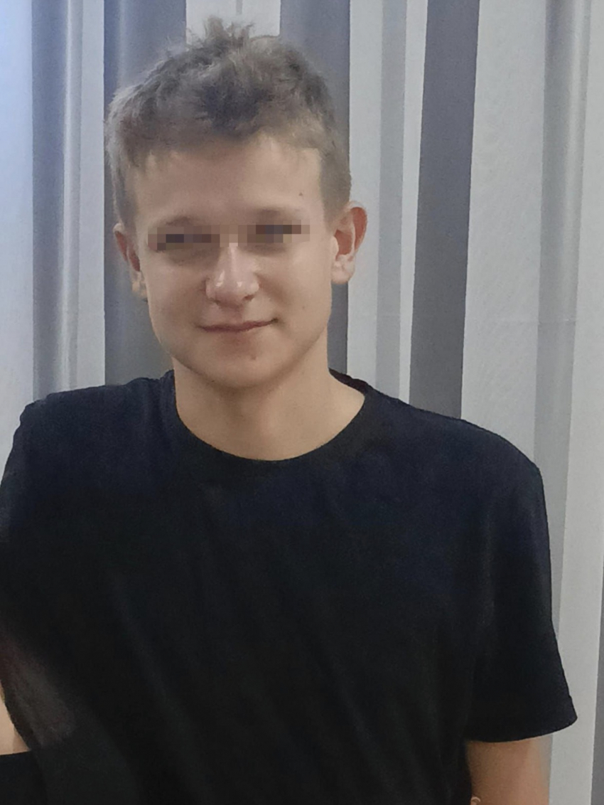 В Новороссийске все еще не нашли пропавшего подростка, а школьников «разводят» через электронные дневники