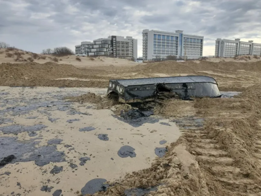  «Морспасслужба» подала новый иск на ₽81,2 млн из-за крушения танкеров