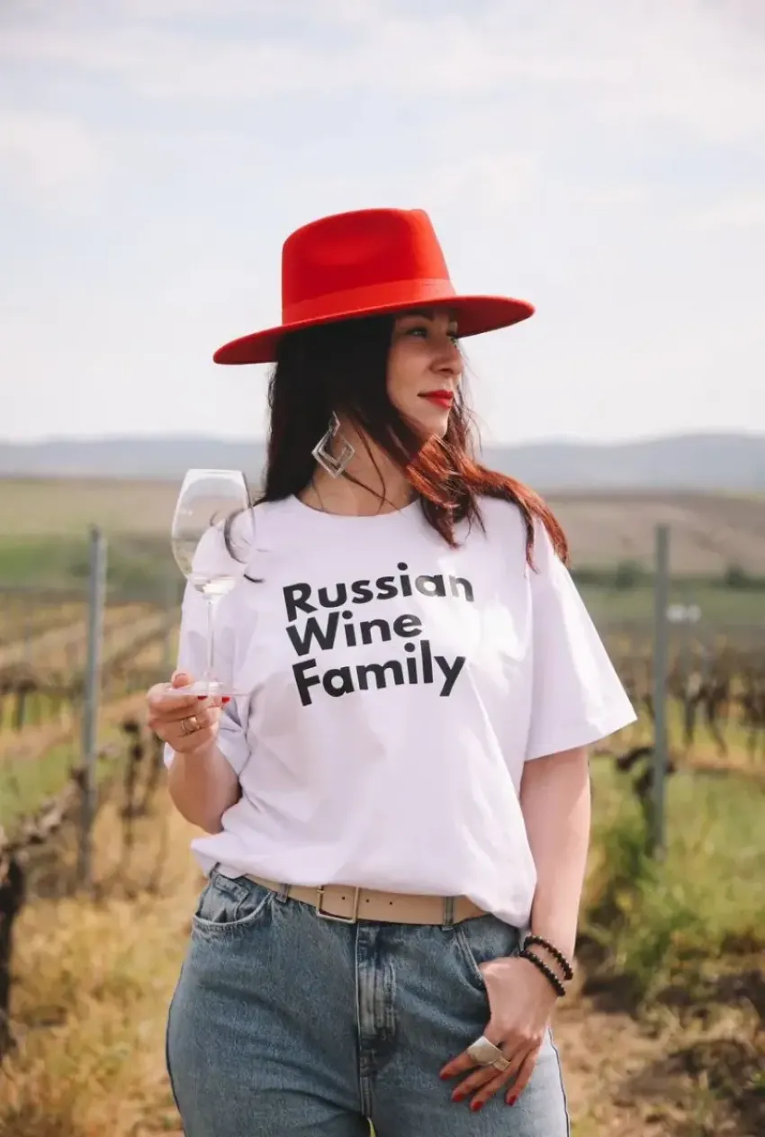 18+ С какими напитками можно сочетать разные блины, рассказала винный гид из Новороссийска