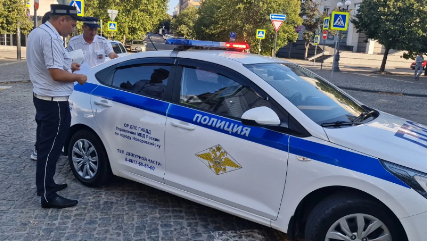 ДТП в Новороссийске: водитель «Мазды» сбил мужчину на электровелосипеде