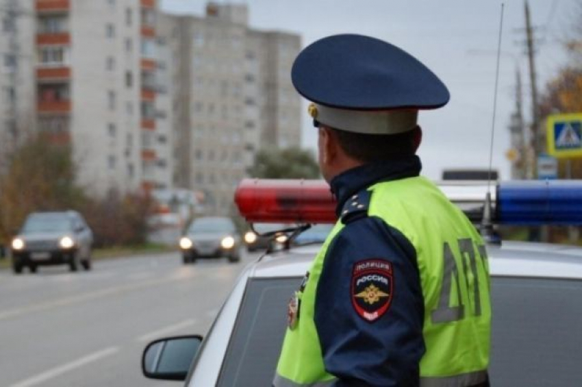 За сутки более сотни нарушений зафиксировано на дорогах Новороссийска