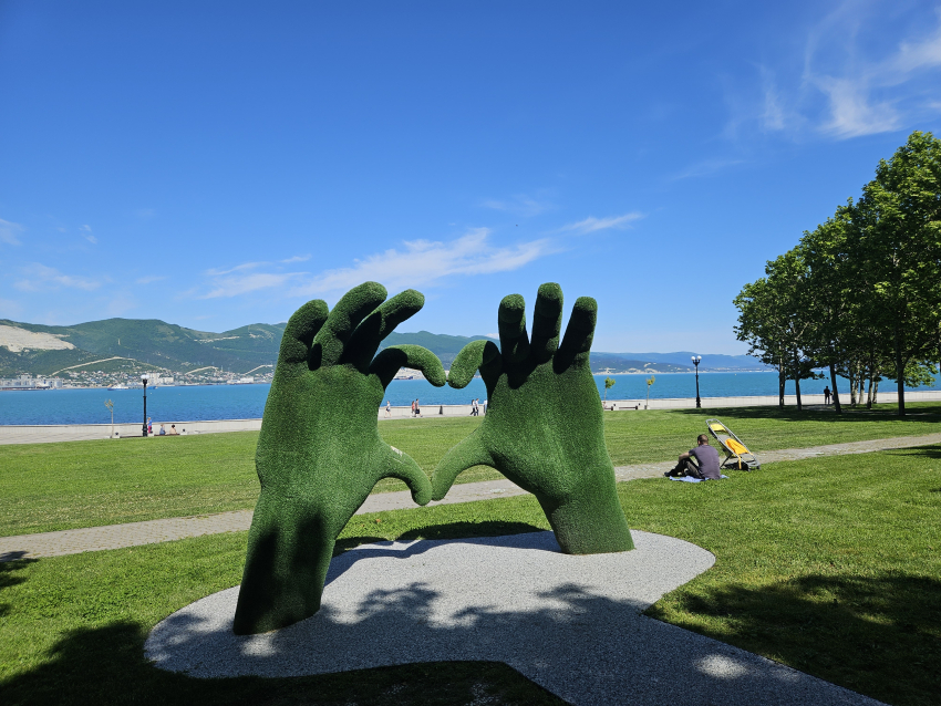 Гороскоп от «Блокнота»: у козерогов трудности в работе, а у близнецов возможны недоразумения