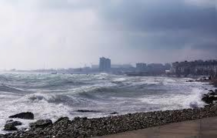 Порывы ветра в Новороссийске будут достигать 22 метров в секунду