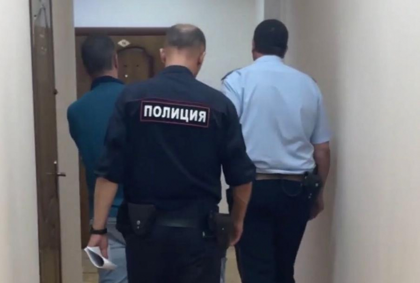 Стали известны подробности громкого коррупционного скандала в таможне Новороссийска 