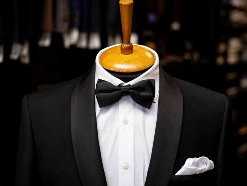 ESTETMAN: магазин мужских костюмов и аксессуаров распахивает свои двери