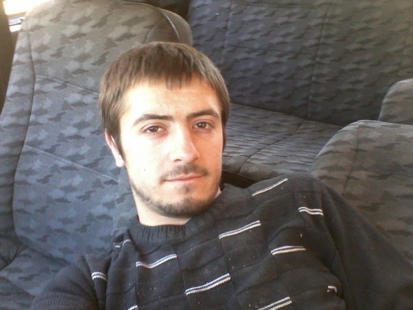 Родственники разыскивают 23-летнего парня в Новороссийске