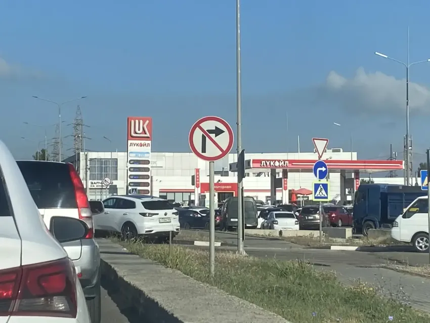 Один бензин закончился - какой сегодня есть на АЗС Новороссийска