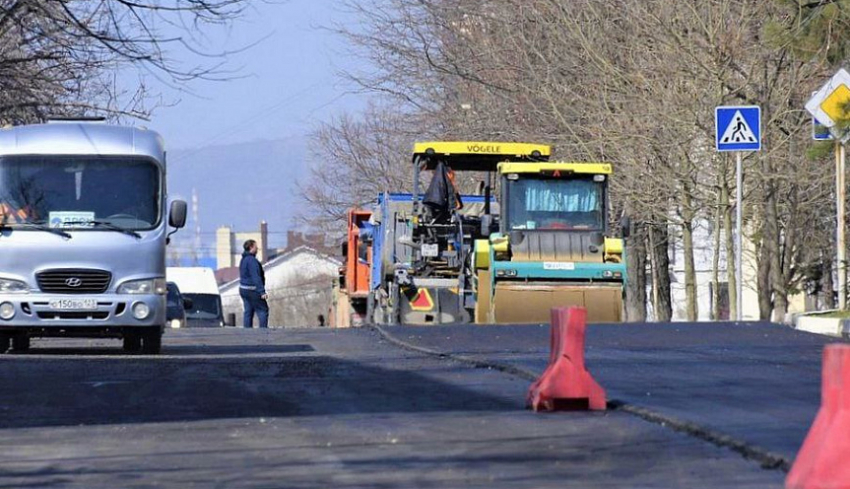 Плохая погода обеспечила дорожникам выходной: сегодня дороги Новороссийска будут свободны