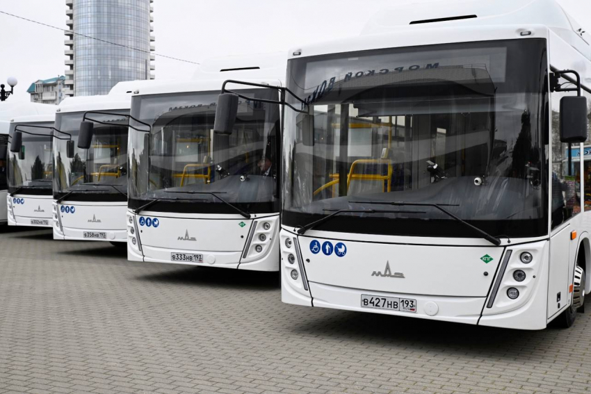 Автопарк Новороссийска пополнится троллейбусами и автобусами. Но не очень скоро