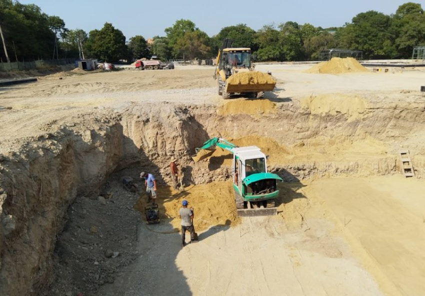 Новороссийск сможет принимать матчи Чемпионата России: продолжается строительство стадиона 