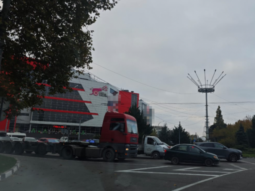 Большегрузы не исчезнут: почему запреты не действуют в Новороссийске