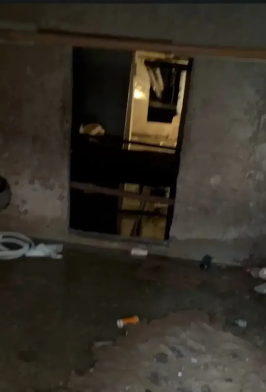 Вода затопила подвалы многоквартирного дома в Новороссийске, а службы - бездействуют