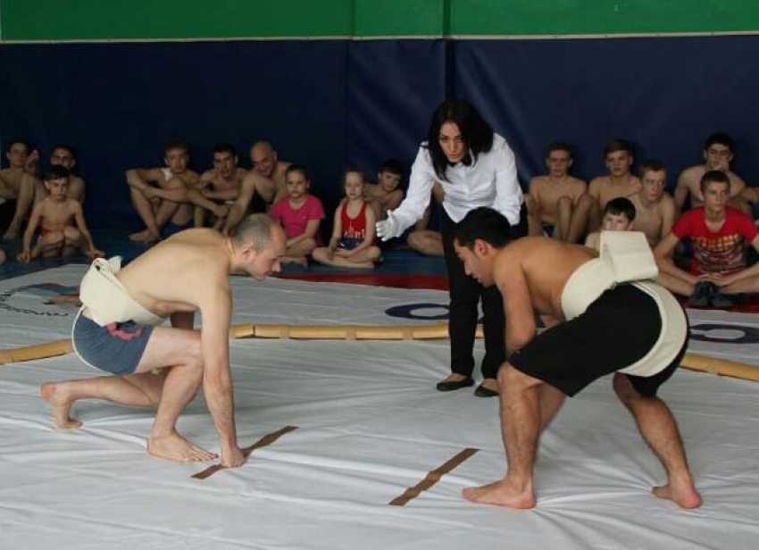 Частичка Японии в Новороссийске- Федерация сумо пополняет ряды спортсменов
