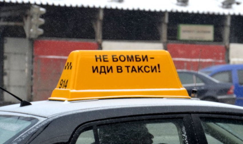 В Новороссийске у таксистов отбирают машины