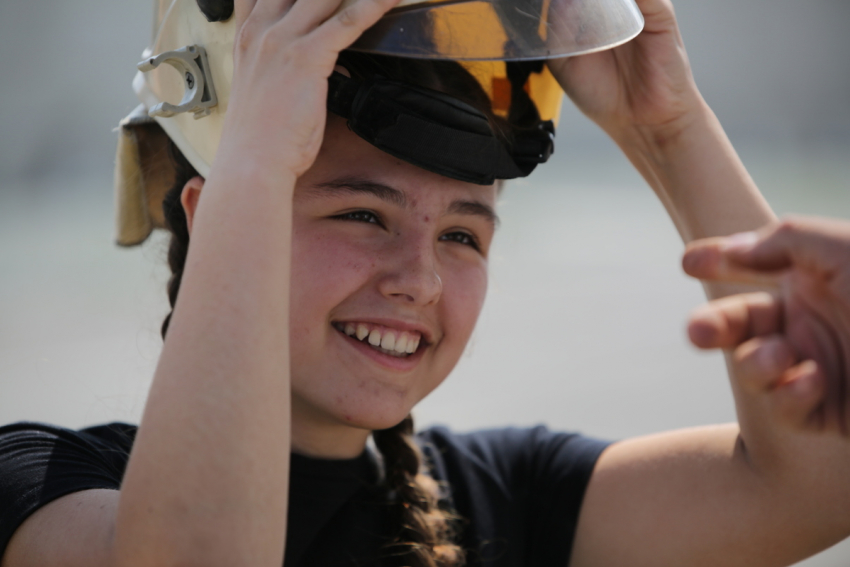 Новороссийские школьники поборолись за звание «Юный спасатель-2018» 
