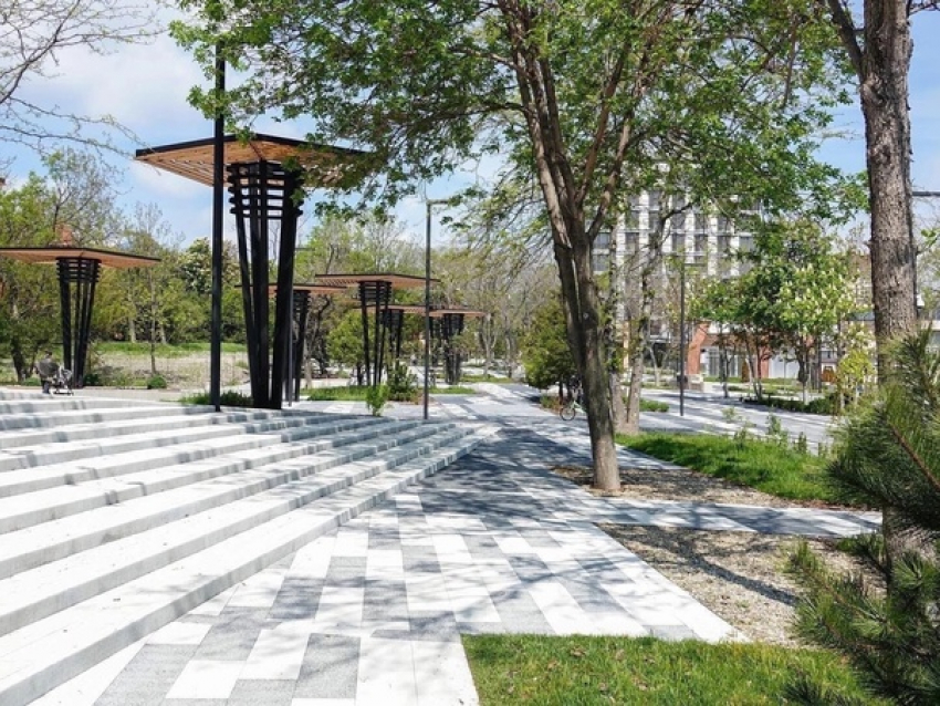Реконструкция парка Фрунзе оказалась под угрозой: какое решение приняла мэрия Новороссийска 