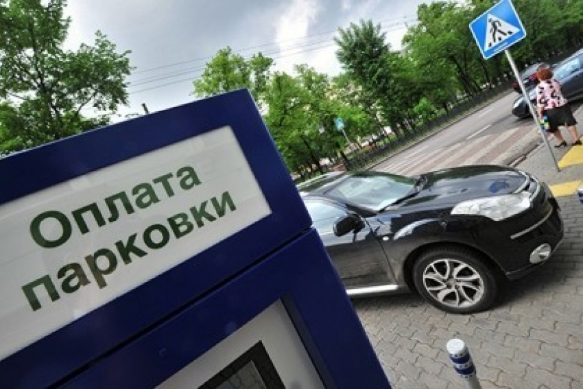 Еще две парковки в мае станут платными в центре Новороссийска