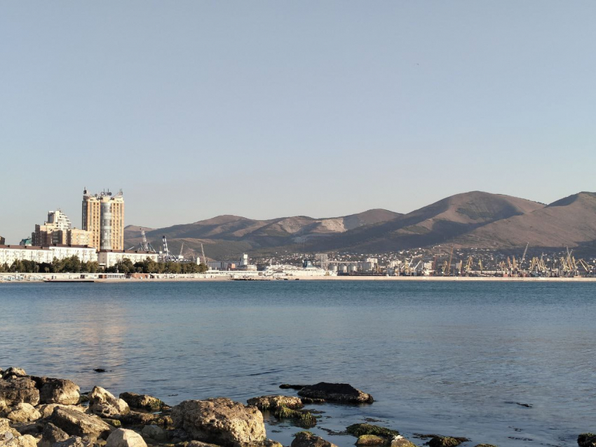 ВСУ используют британские спутники для управления безэкипажными катерами в Черном море 