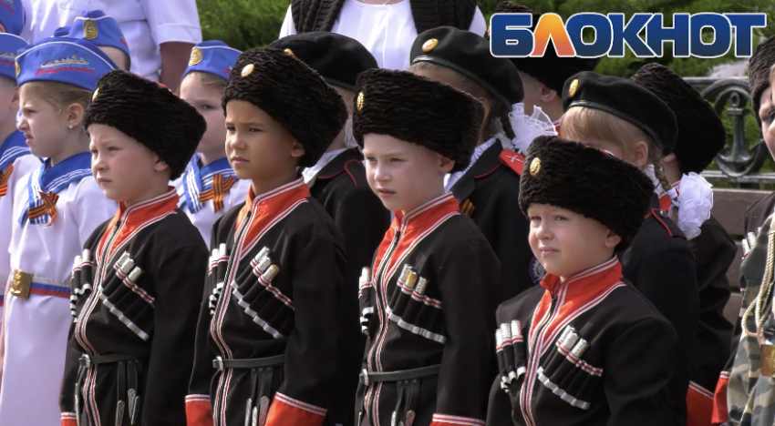 «Поезд Победы» и Парад юных новороссийцев: «Союз патриотов» принял участие в мероприятиях в преддверии Дня Победы 