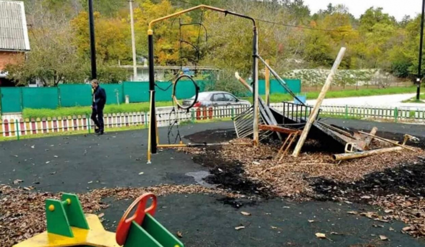 О сгоревшей площадке в Абрау-Дюрсо заговорили только сейчас 