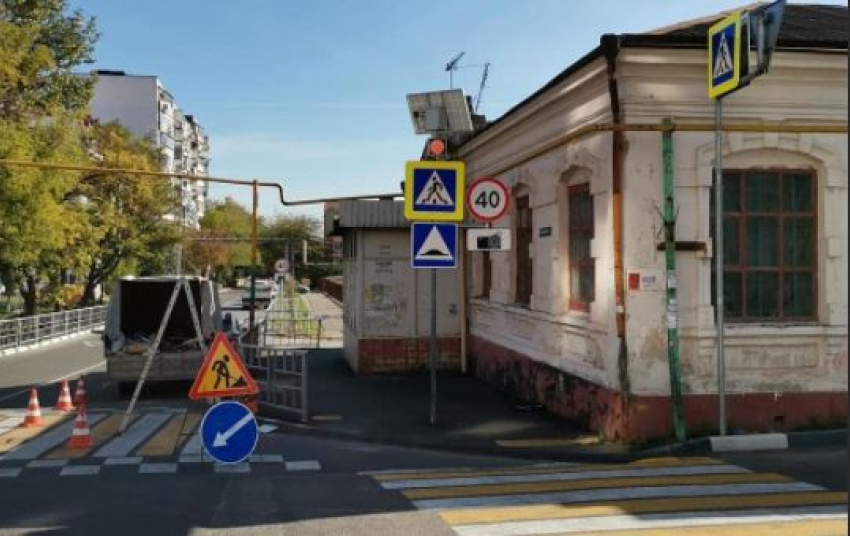 Новороссийские дороги приводят в порядок, все подходы к школам должны быть благоустроены и освещены